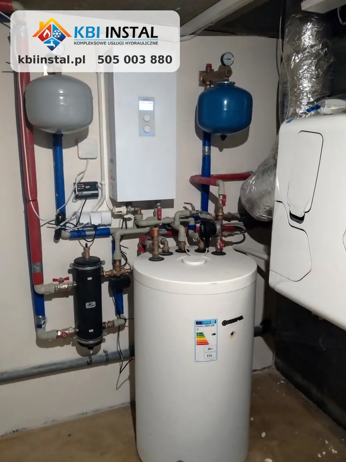 Kotłownia ze sprzęgłem hydraulicznym, zasobnikiem ciepłej wody i naczyniami wzbiorczymi - instalacje grzewcze
